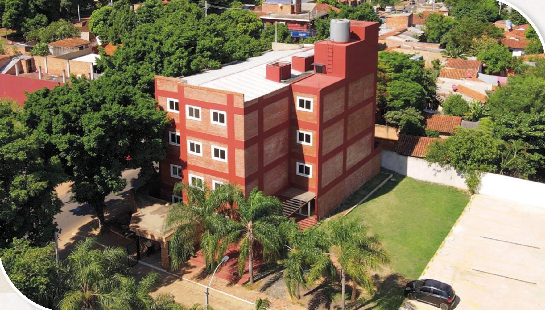 Yvyra Edificio — חזית